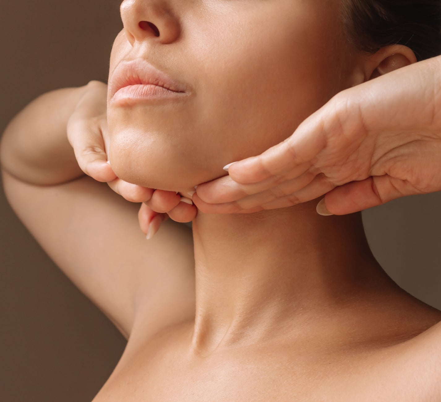 Liposuccion double menton à Gonesse | Liposuccion tarif, chirurgie menton | Chirurgie esthétique | Institut R.E.N