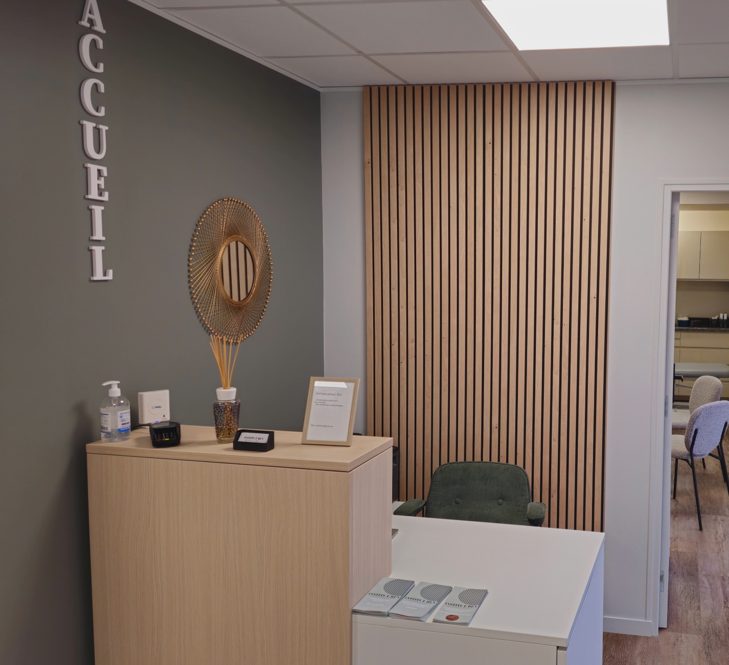 Les lieux | Dermatologue chirurgien | Chirurgie dermatologique | Institut R.E.N | Gonesse